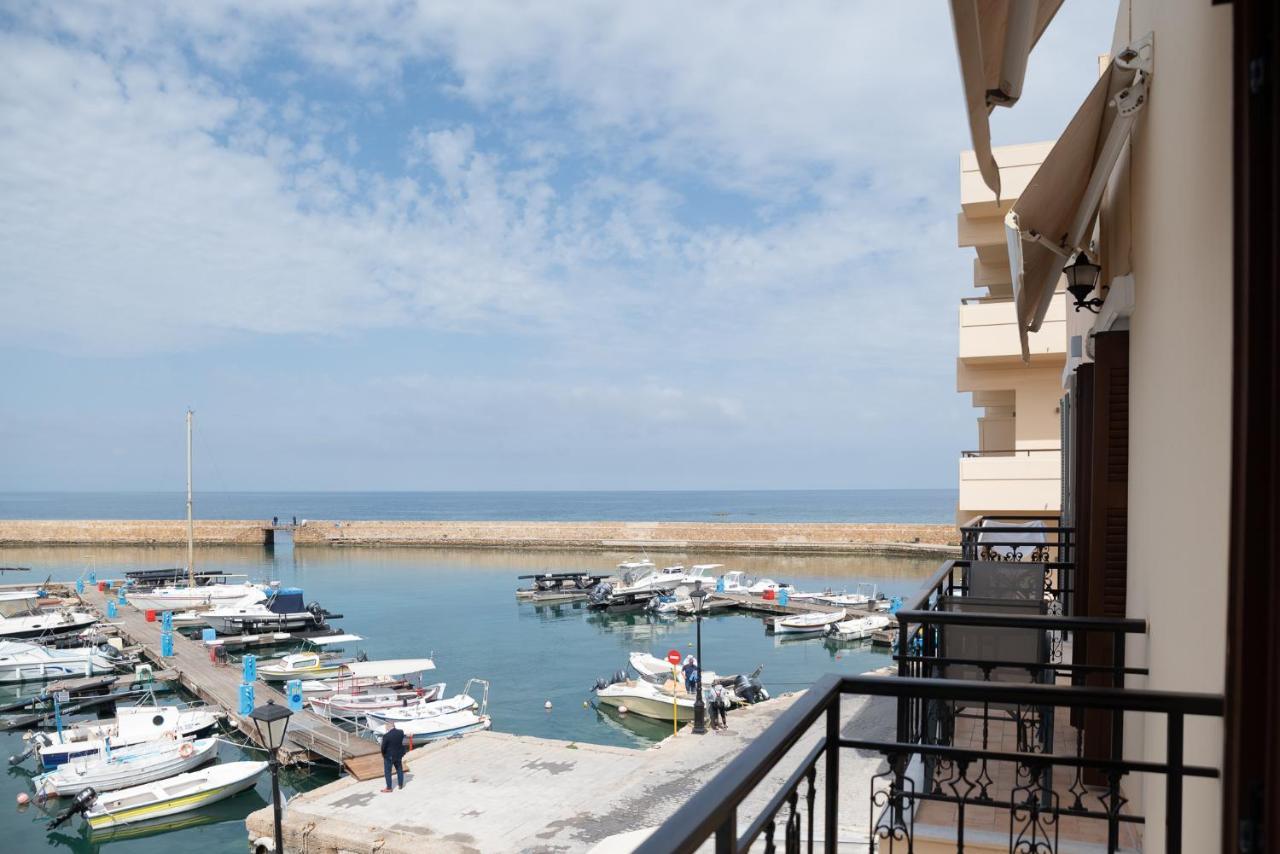 Destino Home Overlooking The Venetian Port Of Chania La Canea Exterior foto