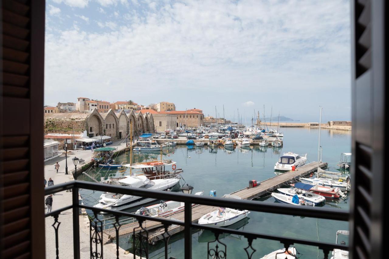 Destino Home Overlooking The Venetian Port Of Chania La Canea Exterior foto