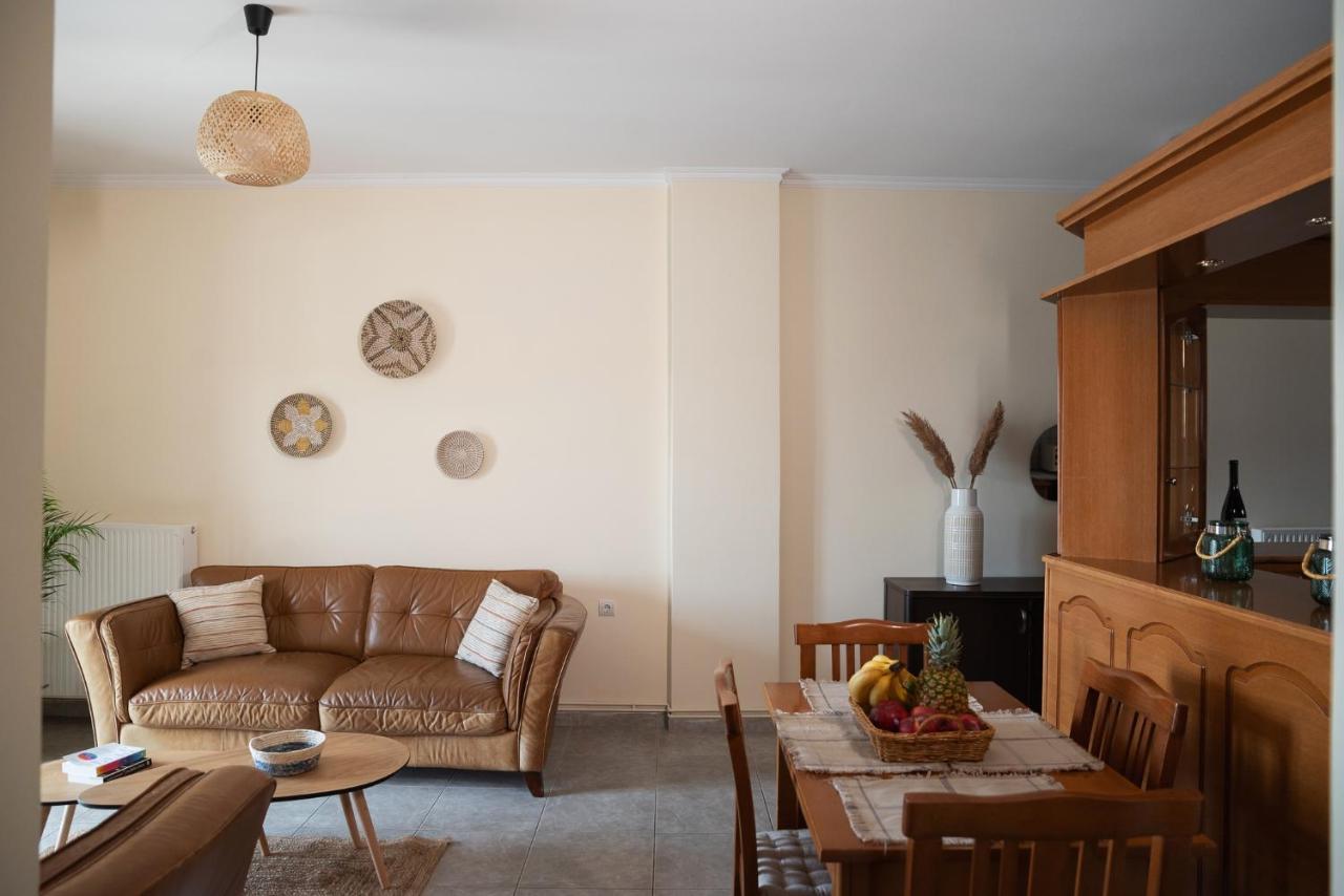 Destino Home Overlooking The Venetian Port Of Chania La Canea Exterior foto